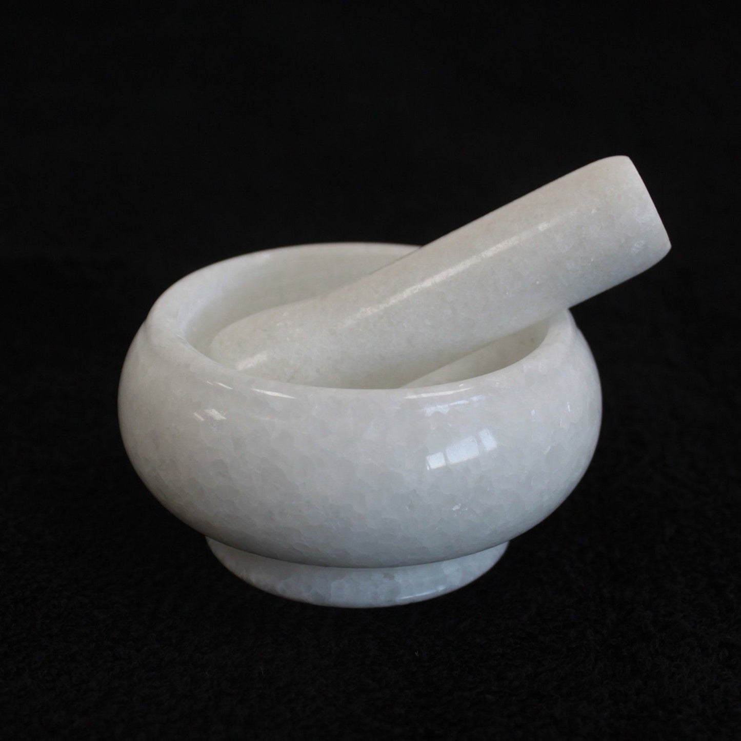 Small white Marble Pestle & Mortal - 8x5.5cm