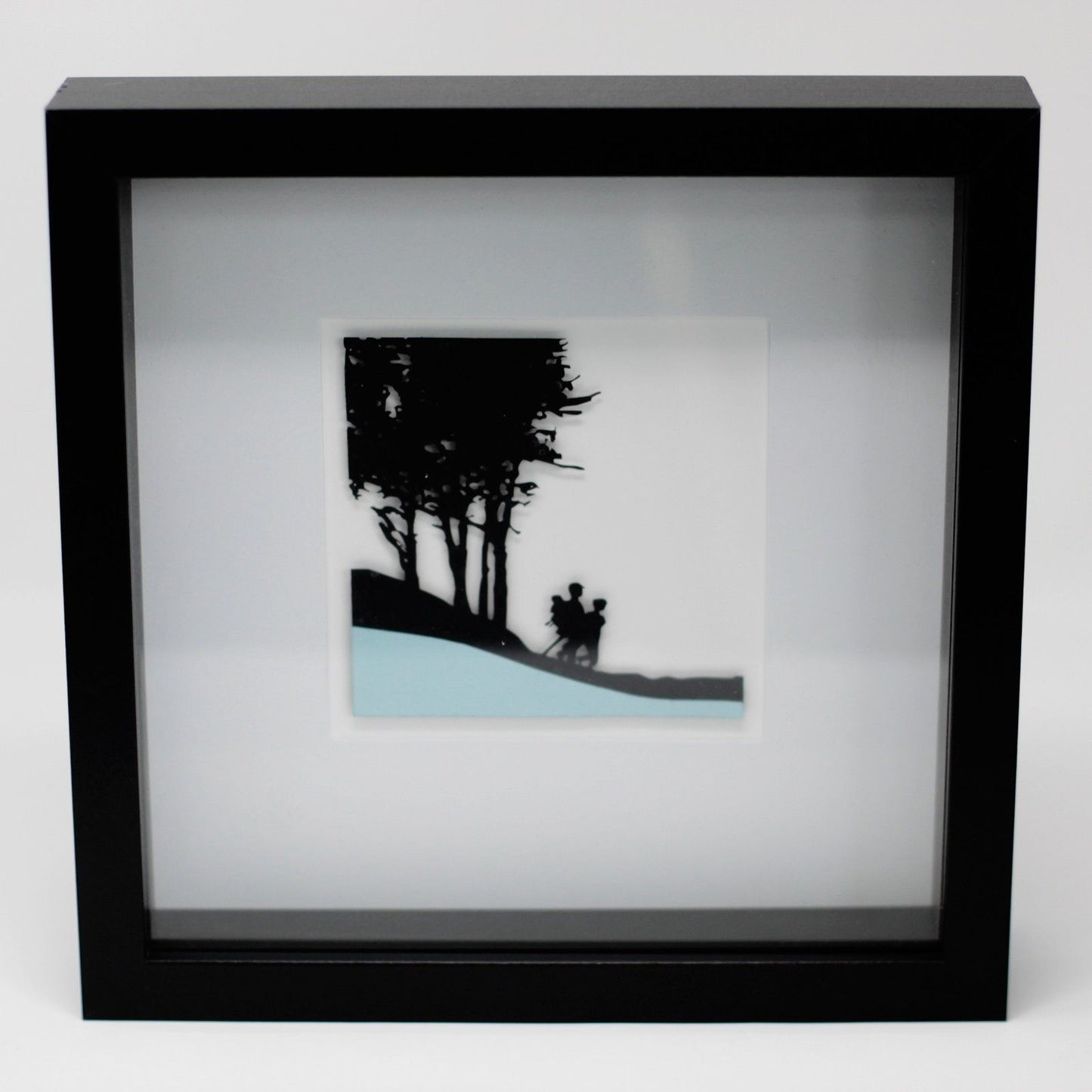 Paper Cutout Black Picture Frame - Family Trip
