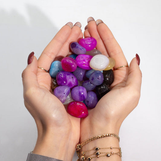 Bulk Treated Mixed Agate - 1kg (aprox. 70 stones) - 7 colours