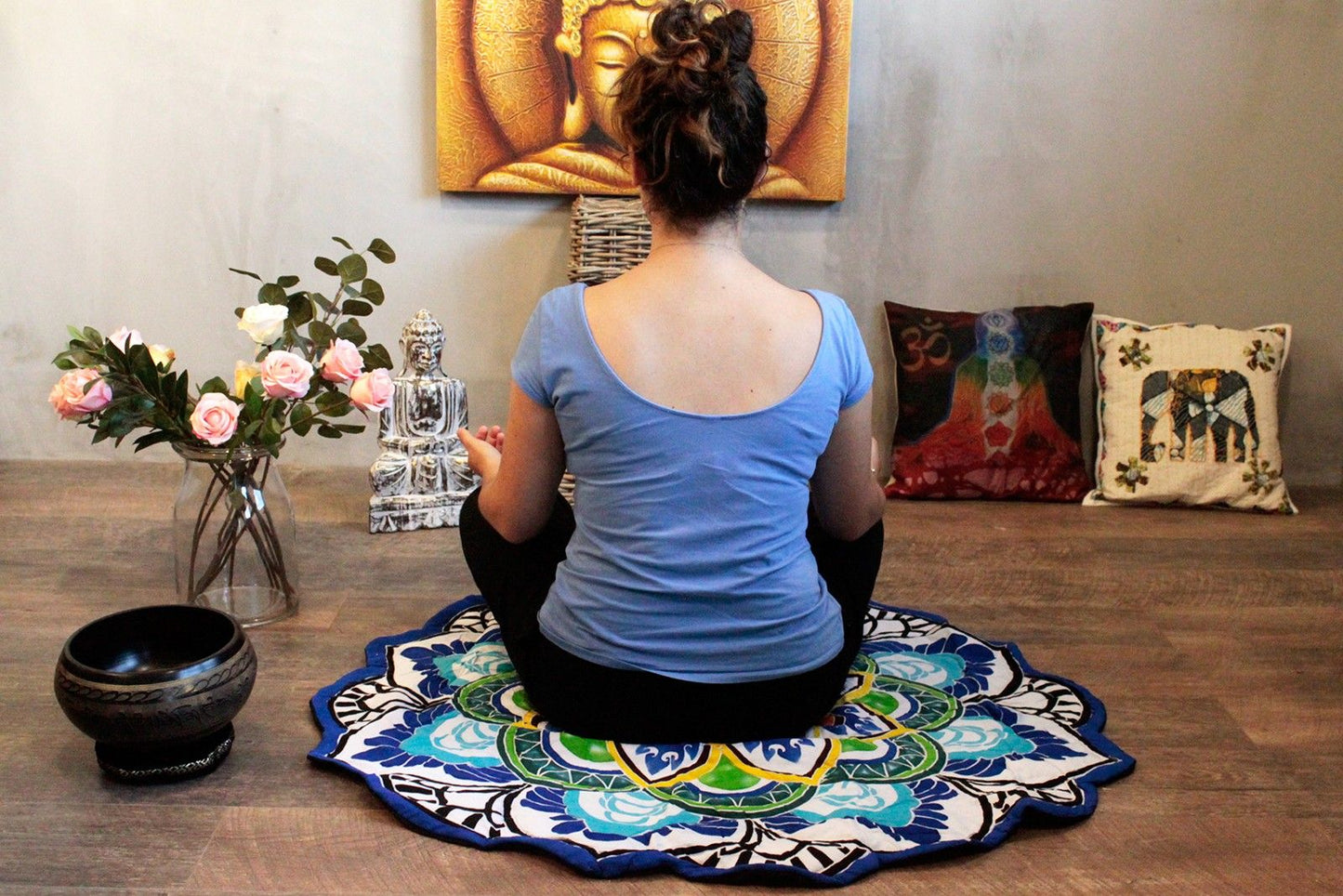 Round Classic Mandala Meditation Mat