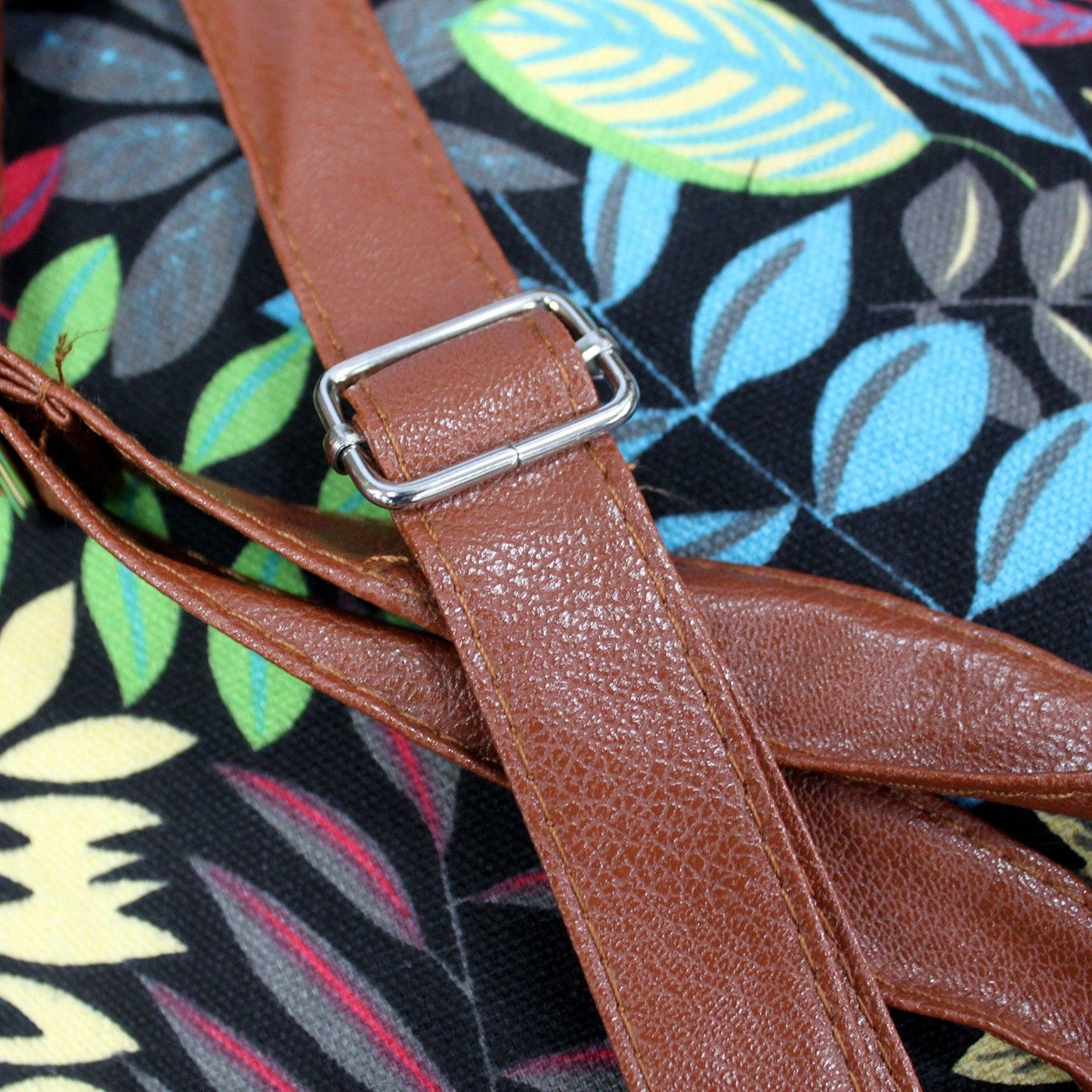 Jungle Bag - Undersized Backpack - Black / Orange