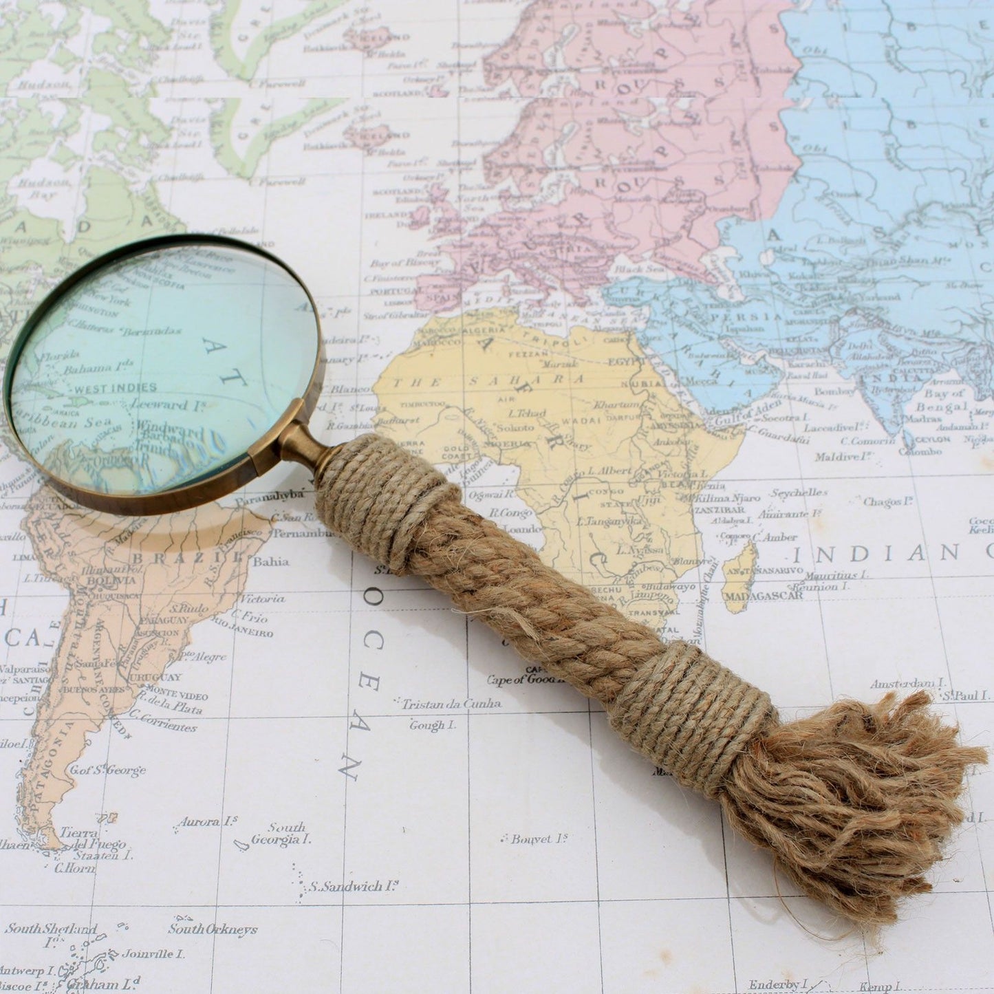 Vintage Magnifying Glasses - Rope Handle