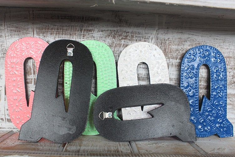 Letter "Q" - Assorted Colours - 15cm