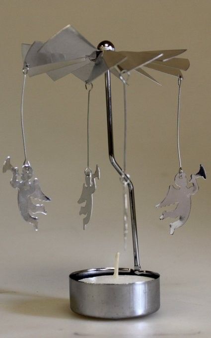 Moving Shadows Night Light - Angels