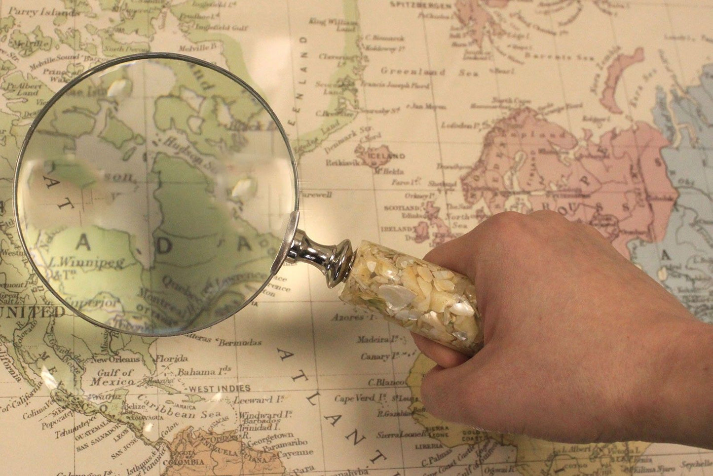 Vintage Magnifying Glasses - Mother of Pearl