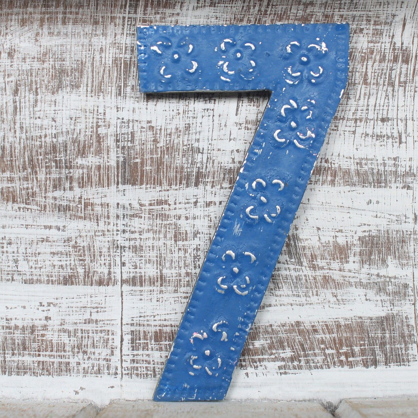 Number "7" - Assorted Colours - 15cm