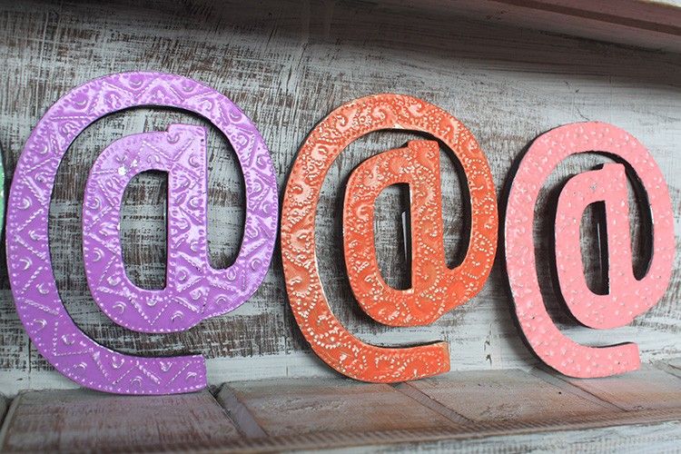 Symbol "@" - Assorted Colours - 15cm