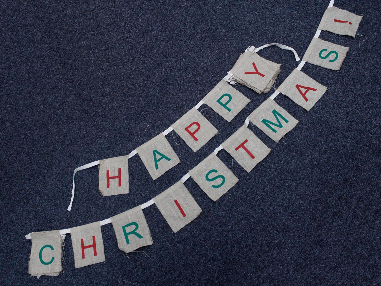 Natural Bunting - HAPPY CHRISTMAS