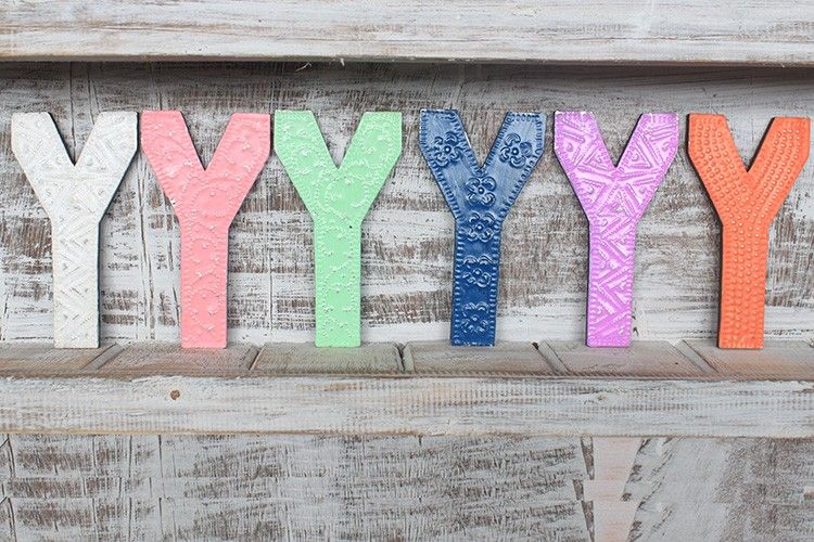 Letter "Y" - Assorted Colours - 15cm
