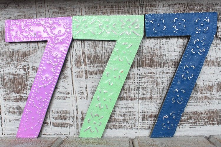 Number "7" - Assorted Colours - 15cm