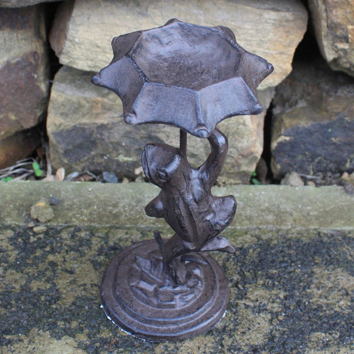 Cast Iron Bird Feeder - Frog - Natural