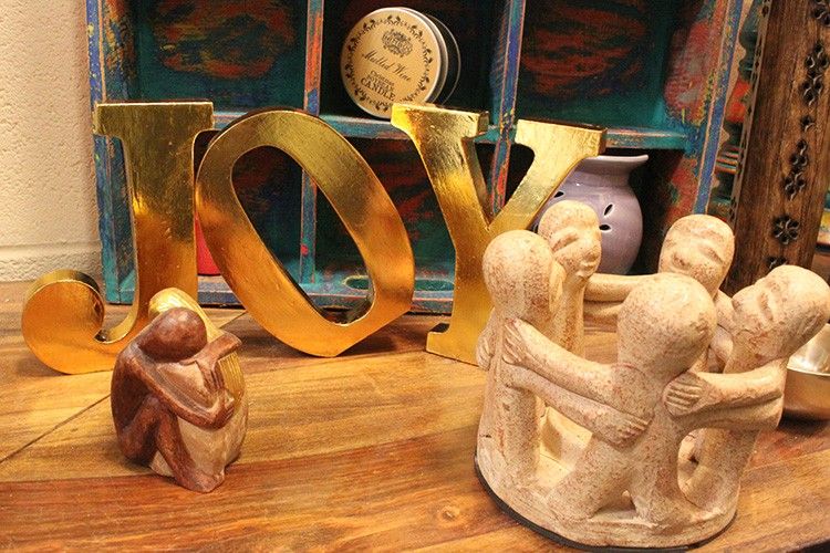 Shabby Chic Letters Gold - JOY
