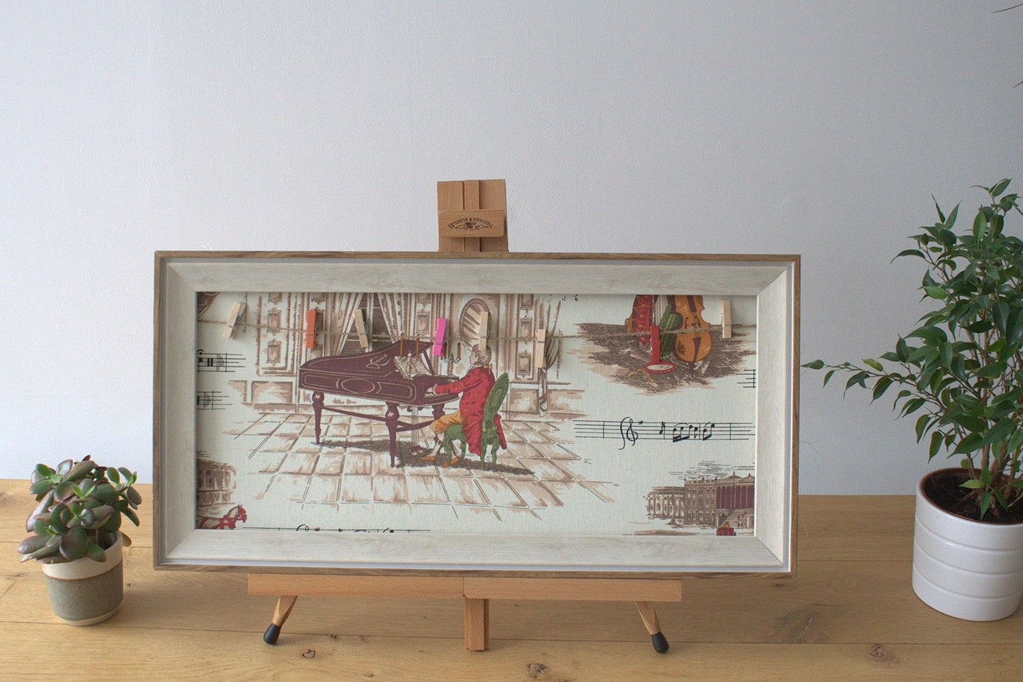 Med DIY Peg Photo Frames - Mozart