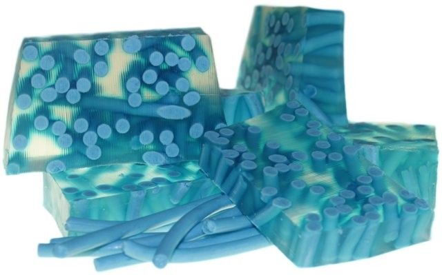 Raspberry & Pomegranate Spaghetti Soap
