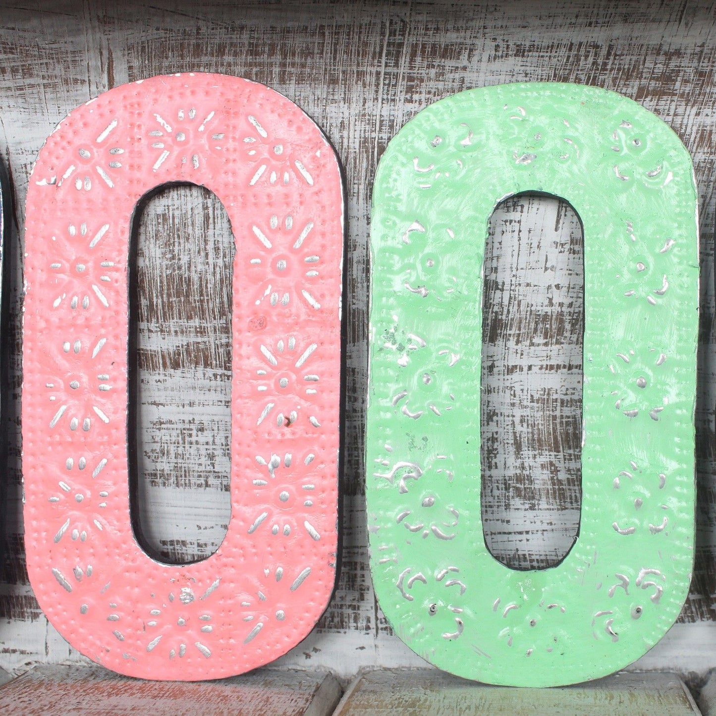 Letter "O" - Assorted Colours - 15cm