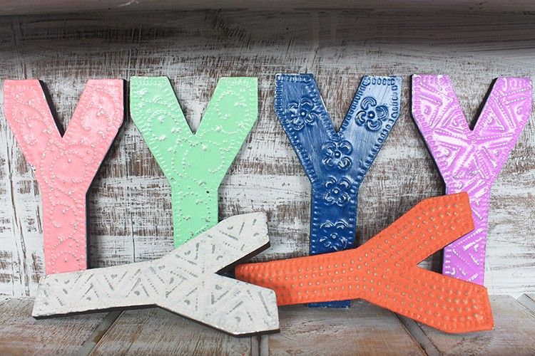 Letter "Y" - Assorted Colours - 15cm