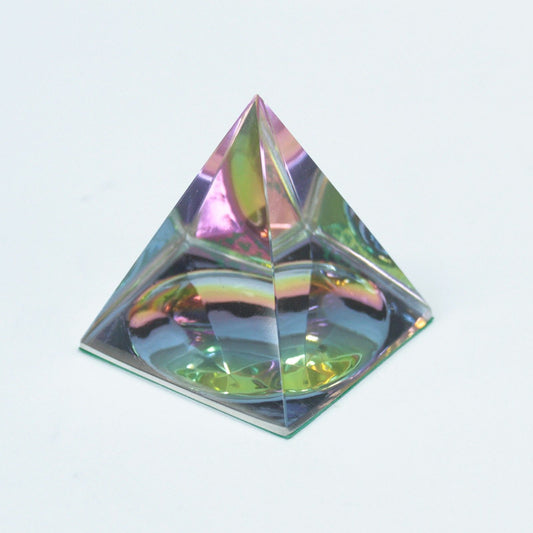 Mystic Pyramid 50 mm