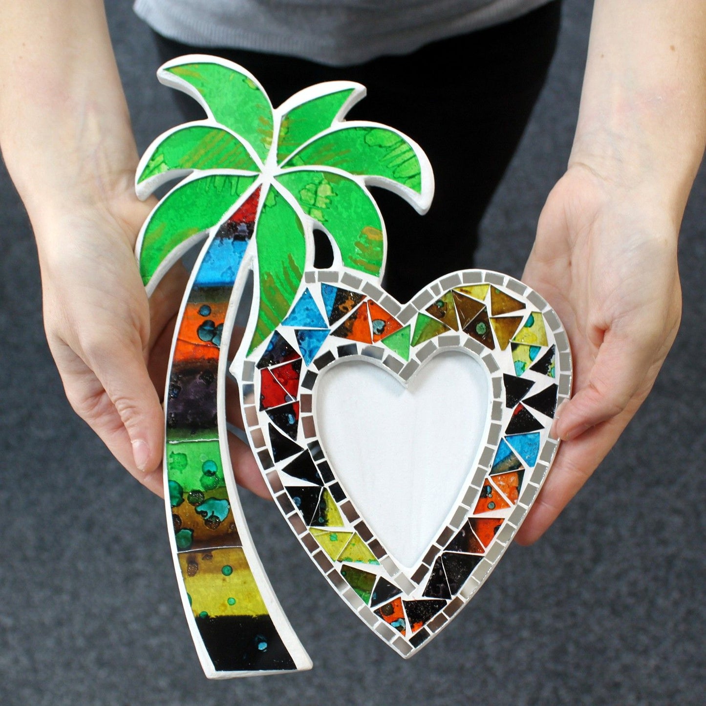 Lrg Mosaic Coconut Picture Frame - Single White