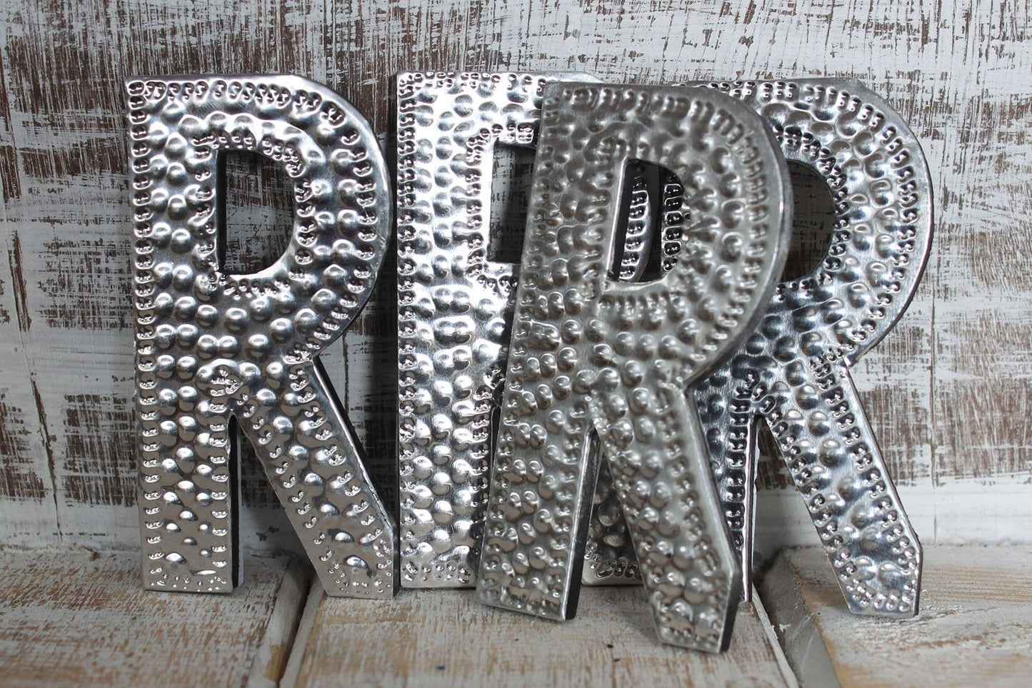 Sm Arty Aluminum Letters - R