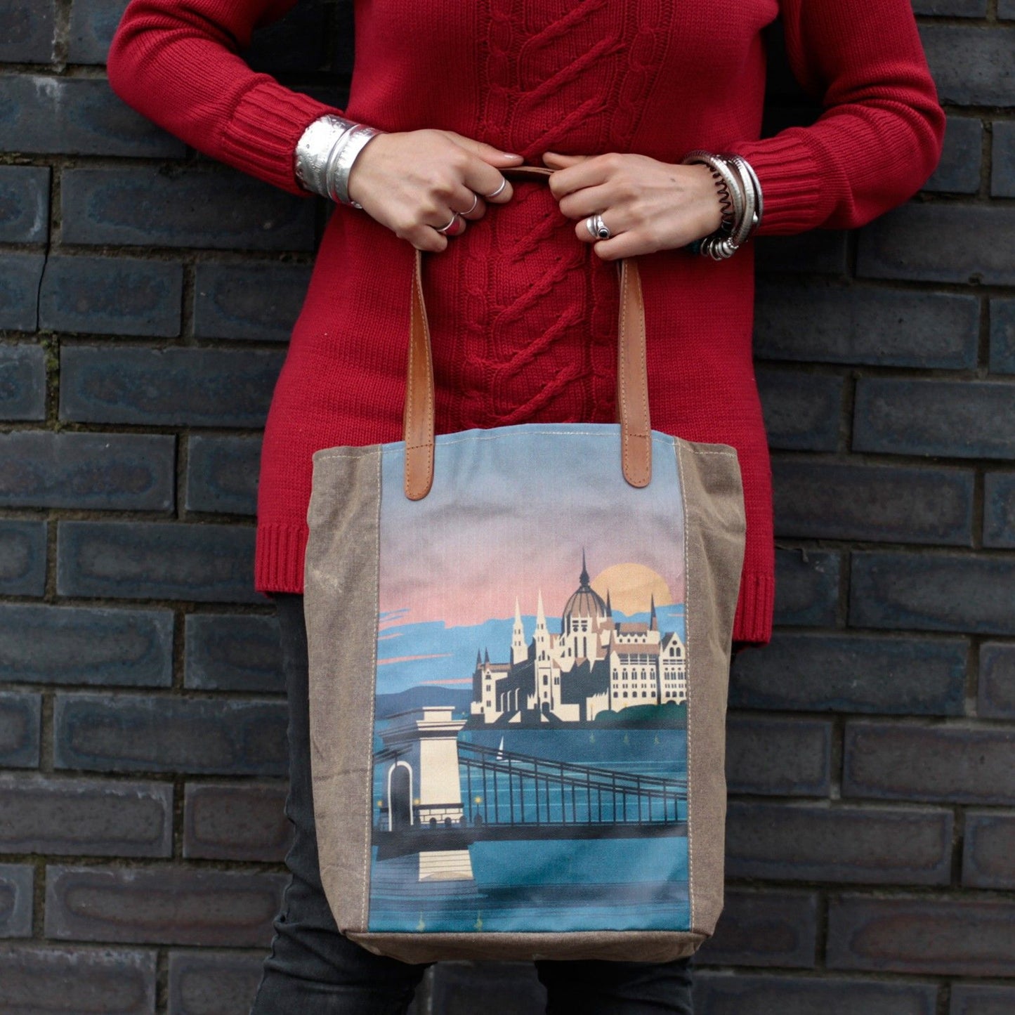 Vintage Travel Bag - Budapest