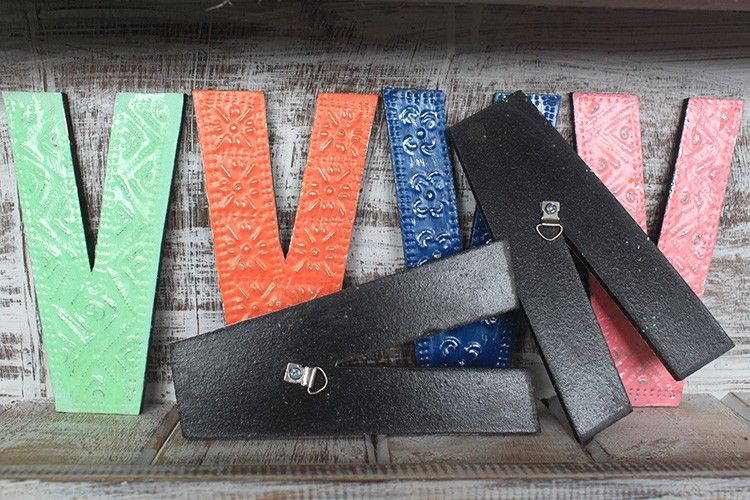 Letter "V" - Assorted Colours - 15cm