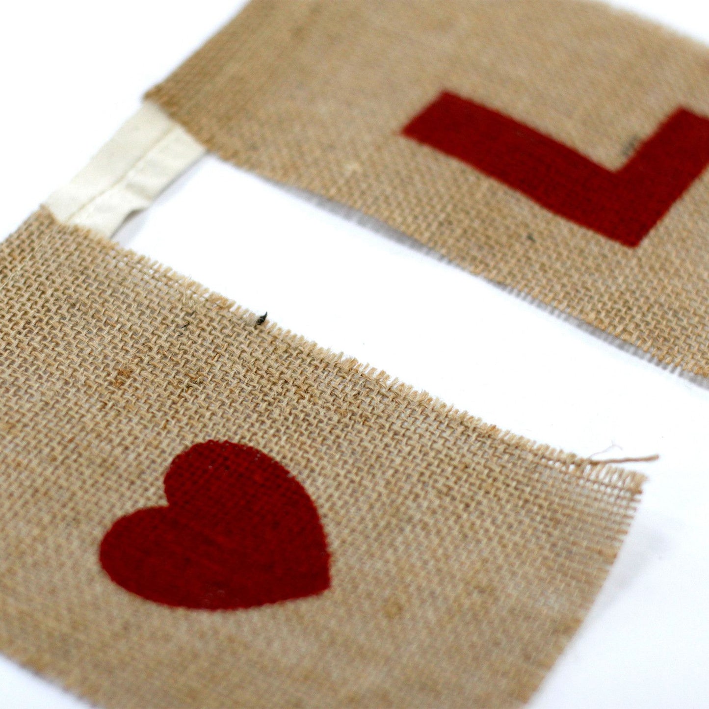 Natural Bunting  I LOVE YOU (small with hearts)