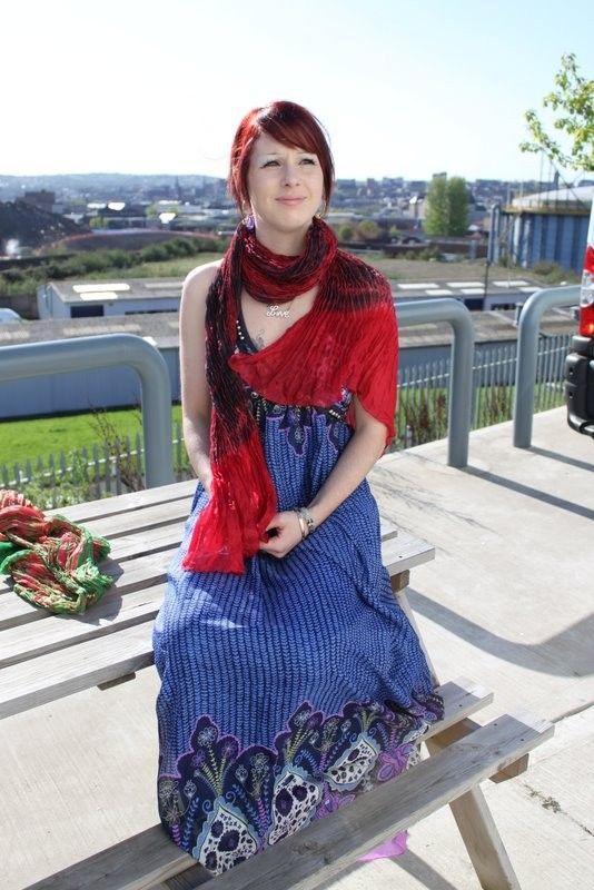 Silk Crinkle Scarf - Black & Red