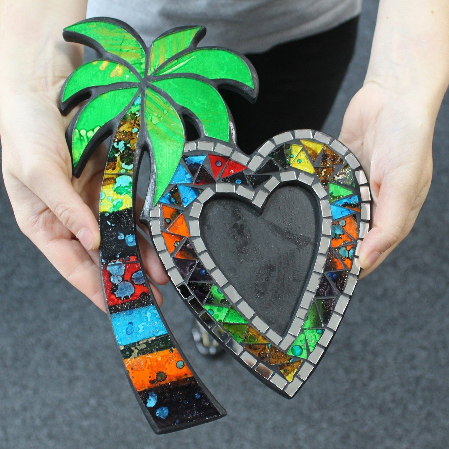 Lrg Mosaic Coconut Picture Frame - Single Black