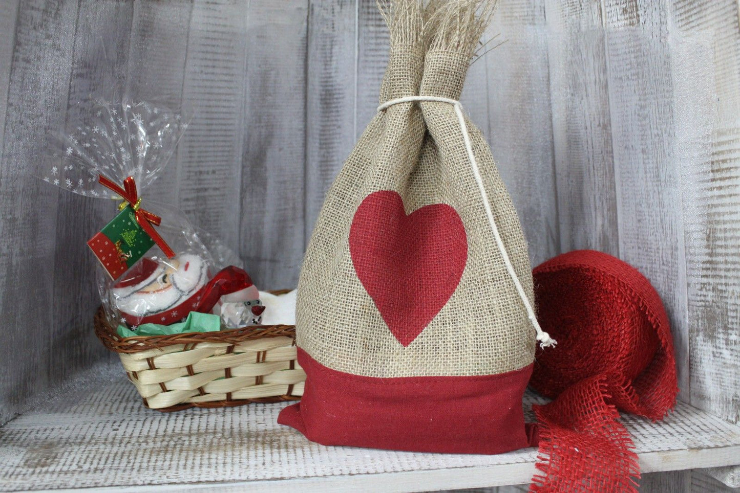 Danish Pouch Set of 3 - Red & Heart
